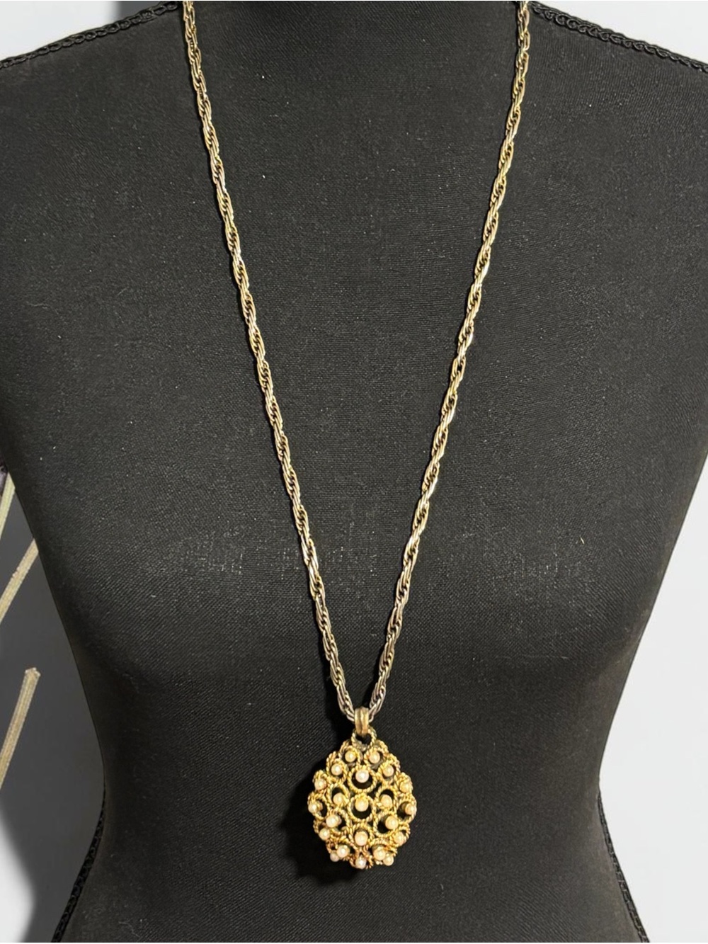 Crown Trifari Gold-Tone Faux Pearl Caged Pendant Necklace 30”